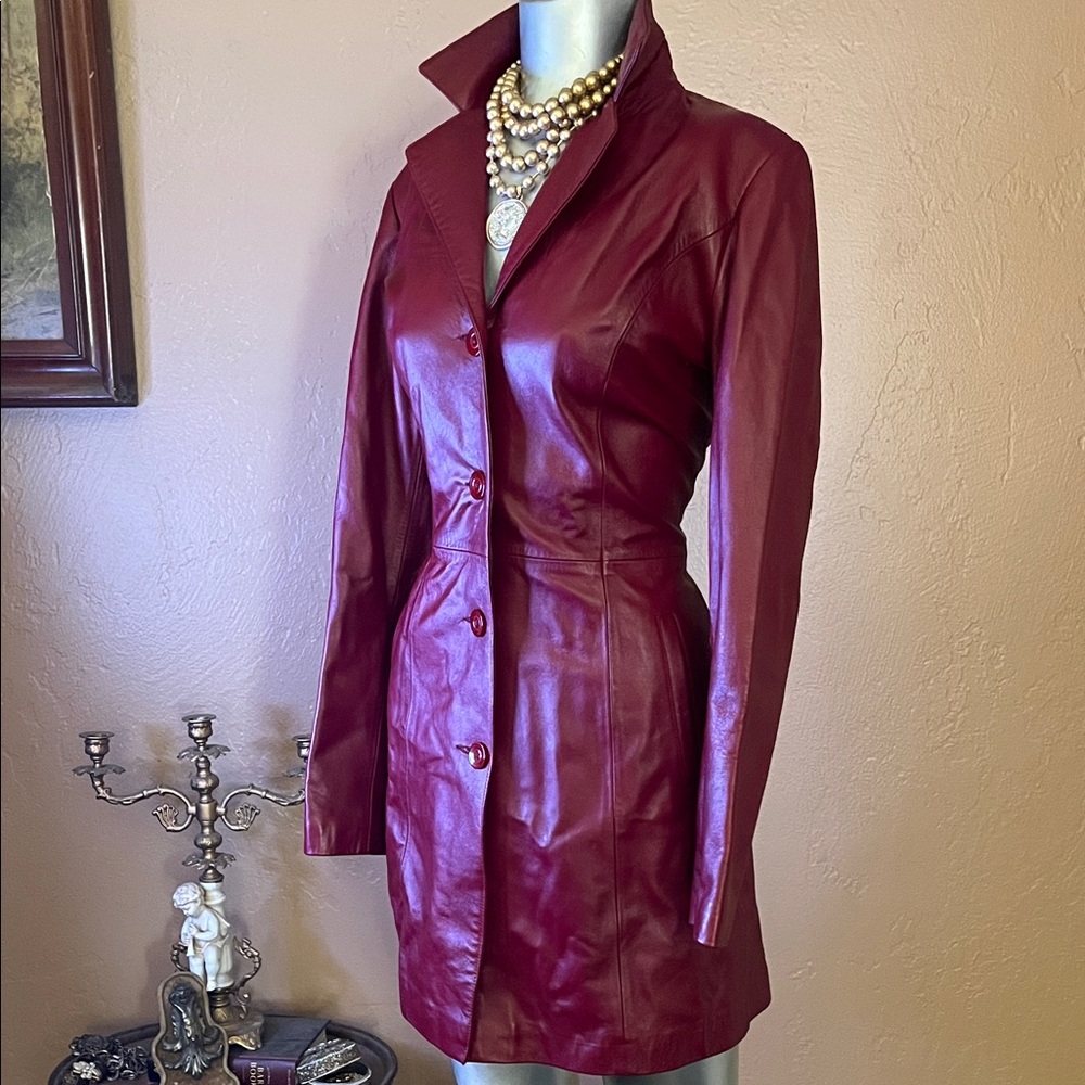 Vintage Giovanni Paris Burgundy Leather Long Coat.  Sz EUR 1/US SZ 8